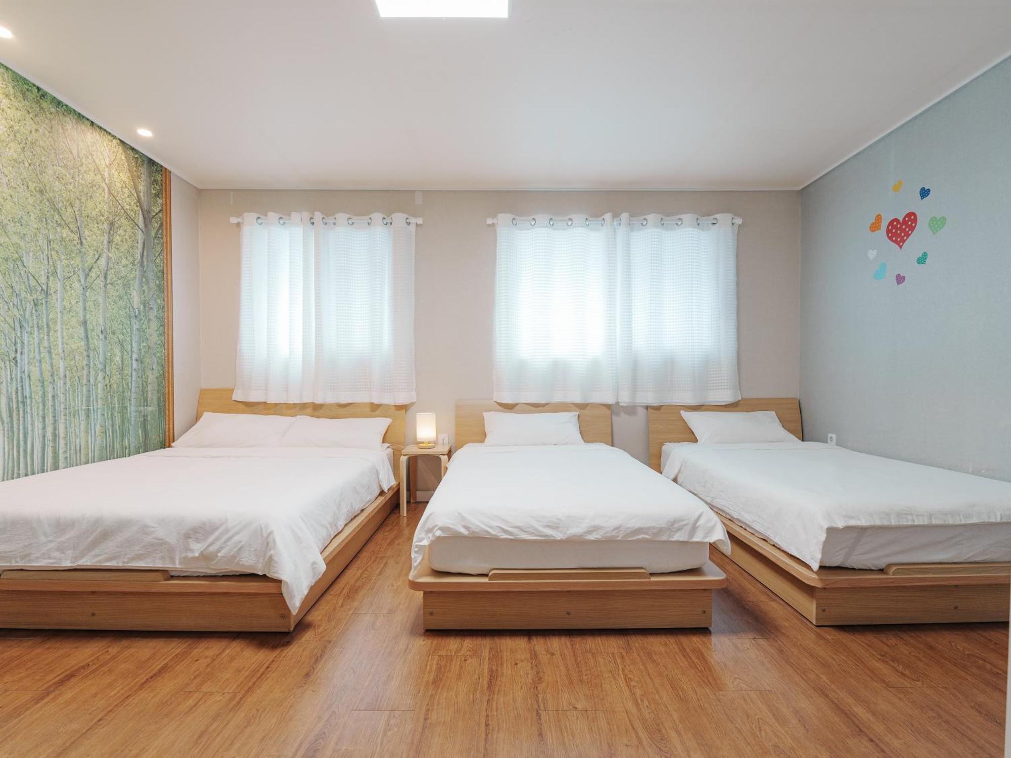 Rain Boots Guest House Инчон Екстериор снимка